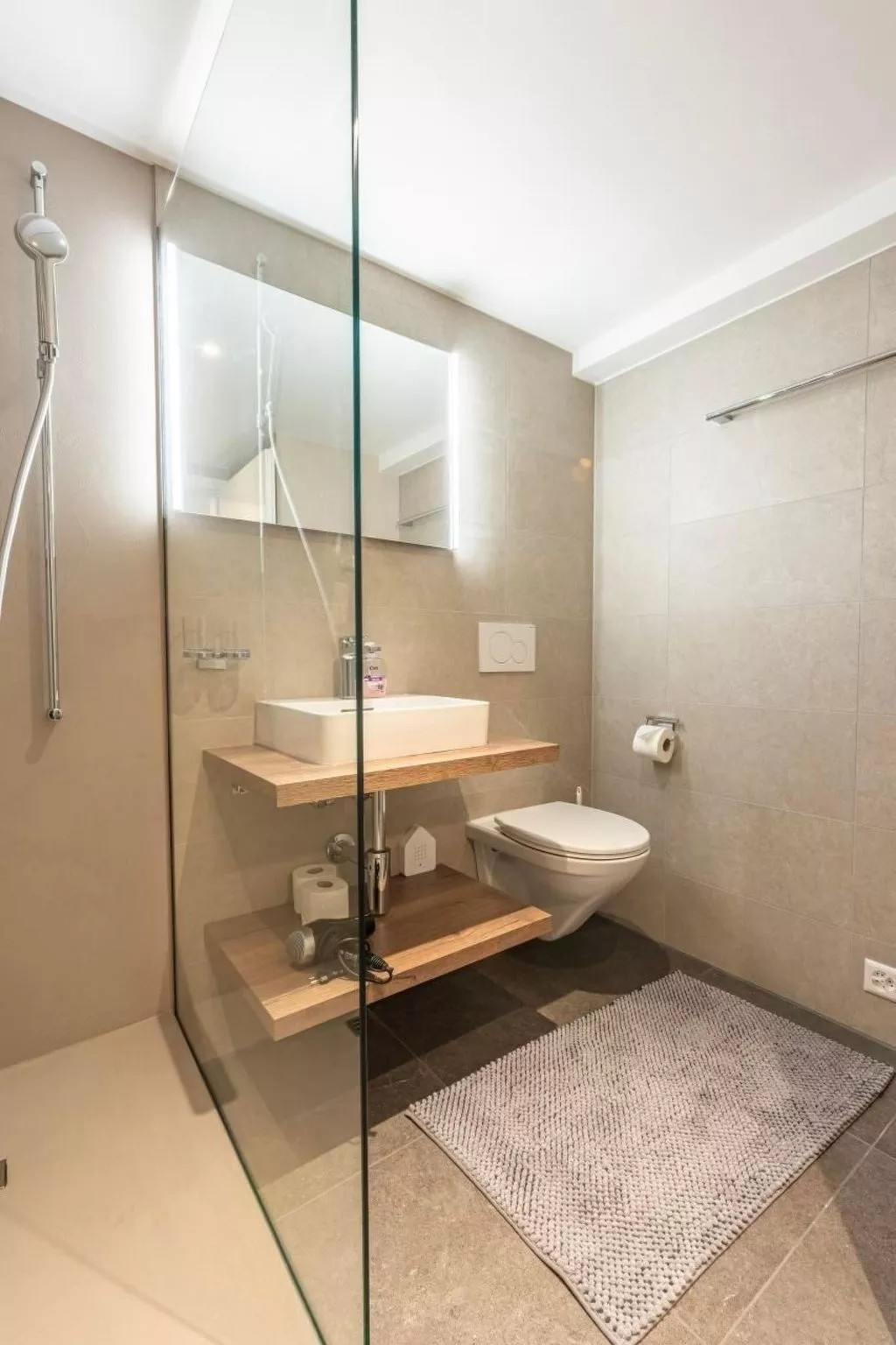 Loft Apartment "Henrik" Höhenmatte-Binnen