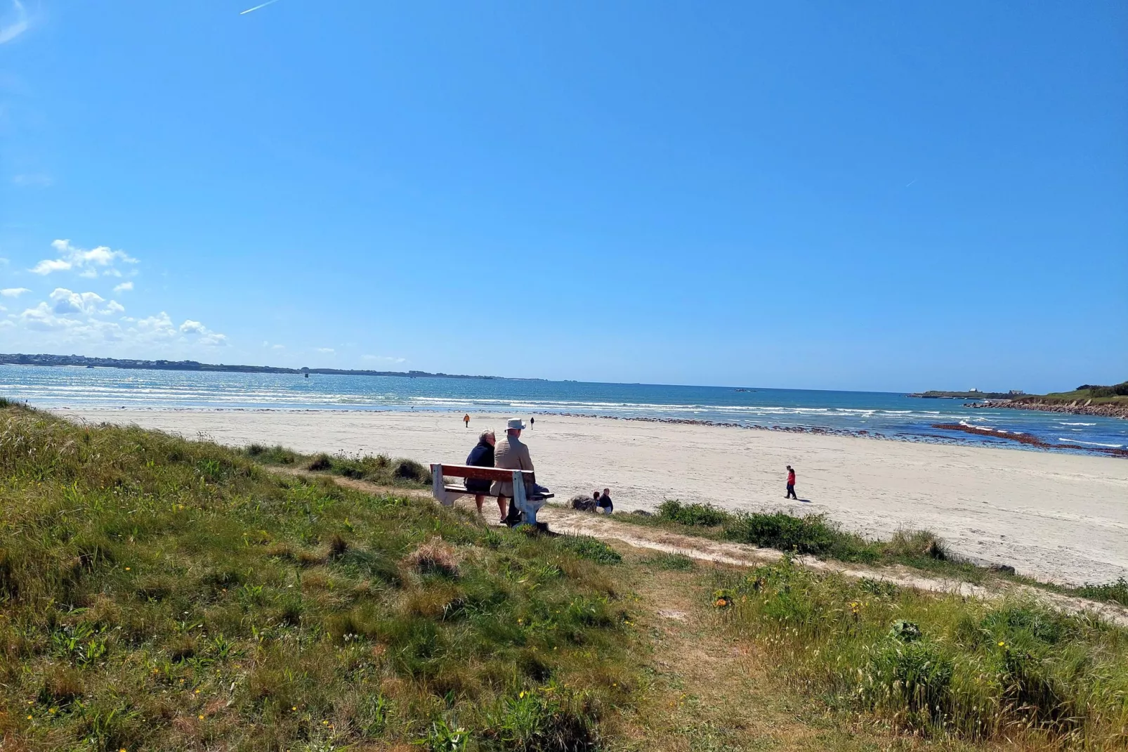 Ferienhaus in unmittelbarer Strandnähe Cléder-Gebieden zomer 5km