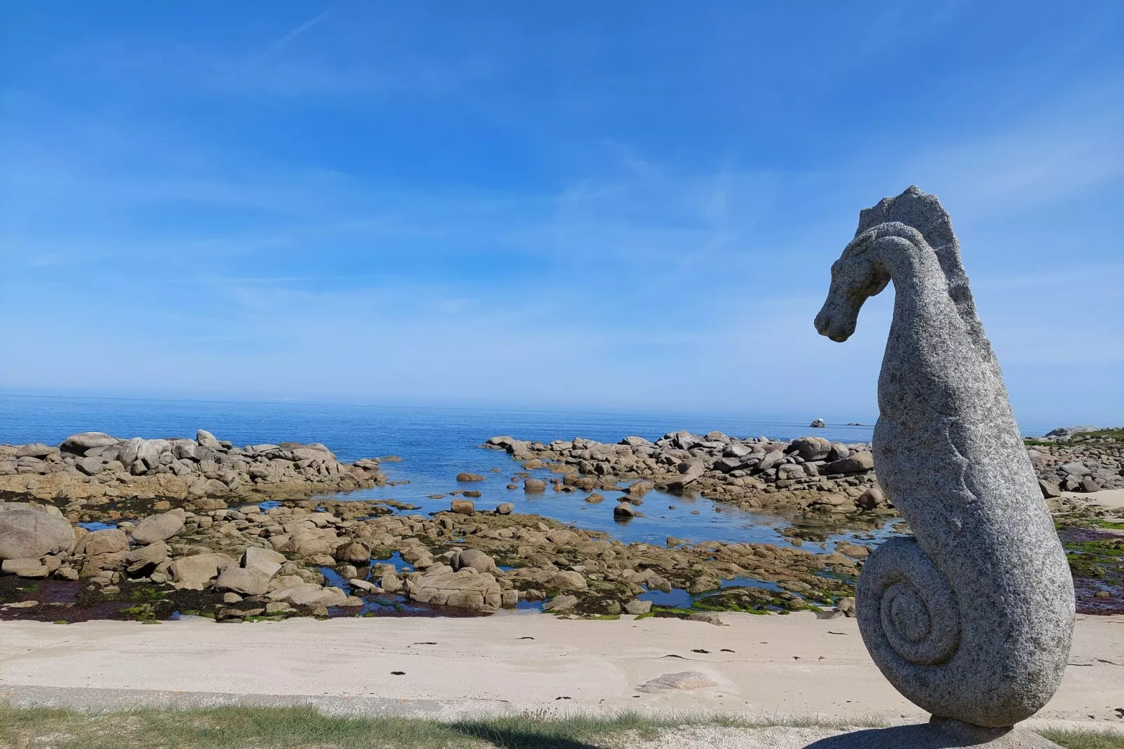 Ferienhaus in unmittelbarer Strandnähe Cléder-Gebieden zomer 5km