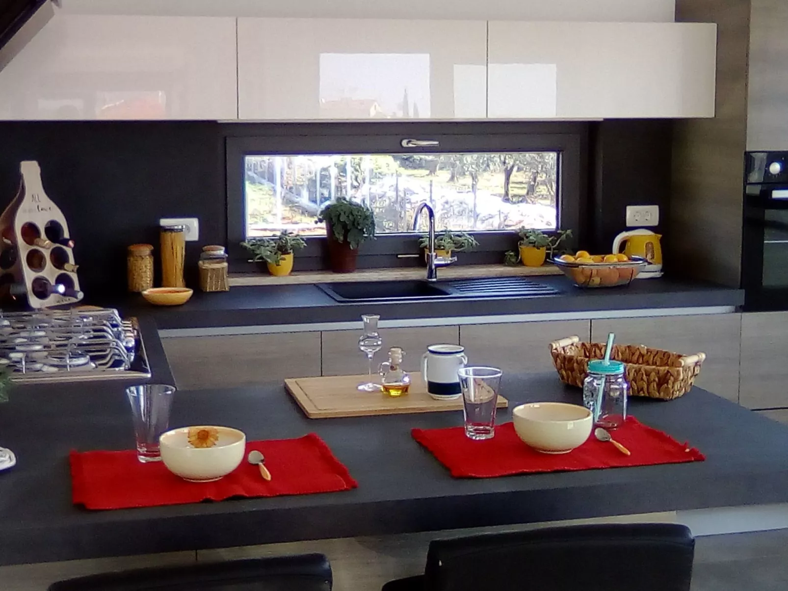 Neue New Villa Lana 40m2 Schwimmbad, Sauna, Whirlpool-Binnen