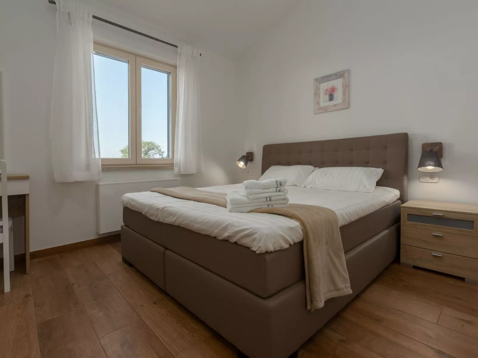 Tolles Ferienhaus in Deklići mit Privatem Pool-Binnen