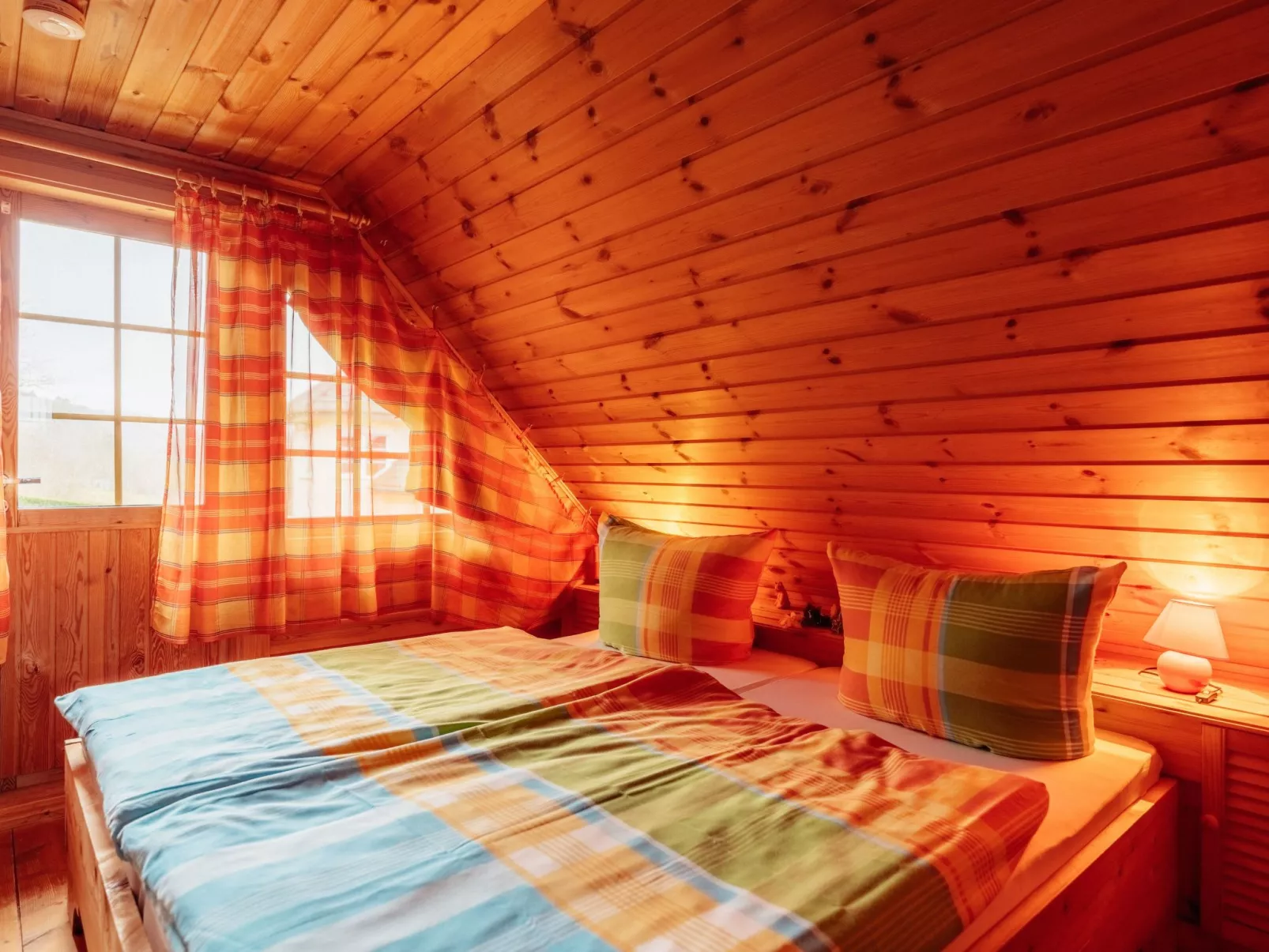 Idyllisch gelegenes Blockhaus - Hunde willkommen - Binnen