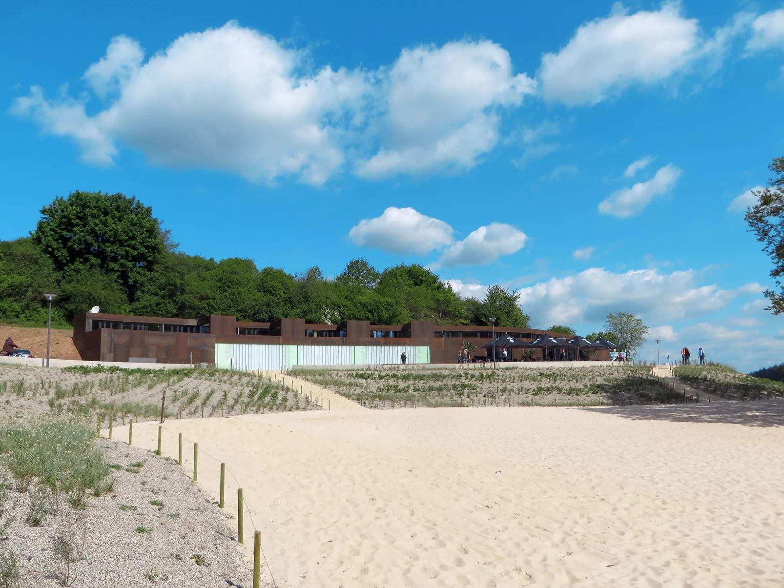 In Wetterburg mit Terrasse und Garten-Omgeving