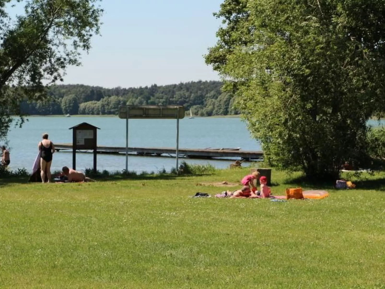 In Hohenlychen mit Grill, Loggia 3-Buiten