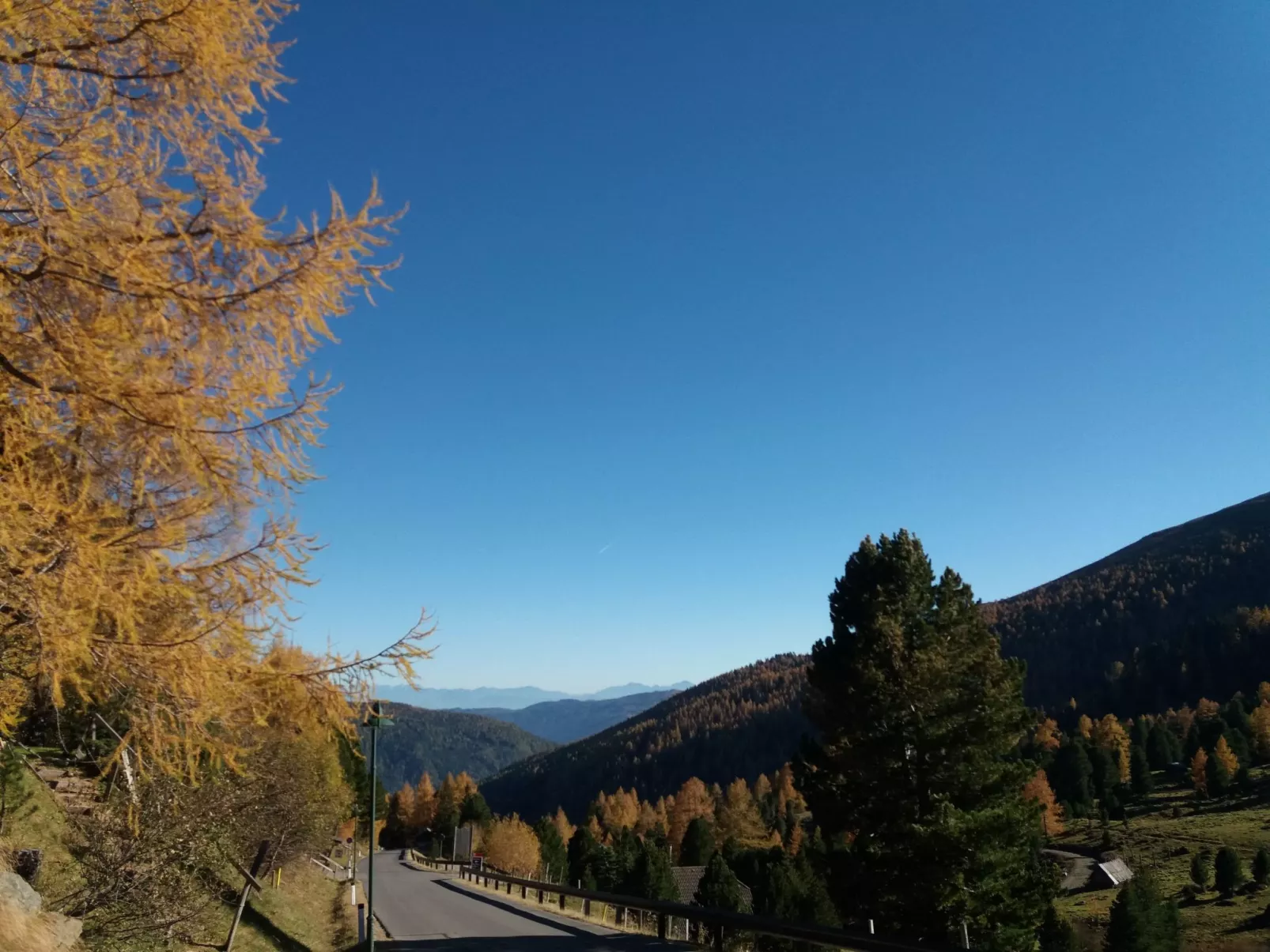 Freistehendes Ferienhaus in idyllischer Lage-Buiten