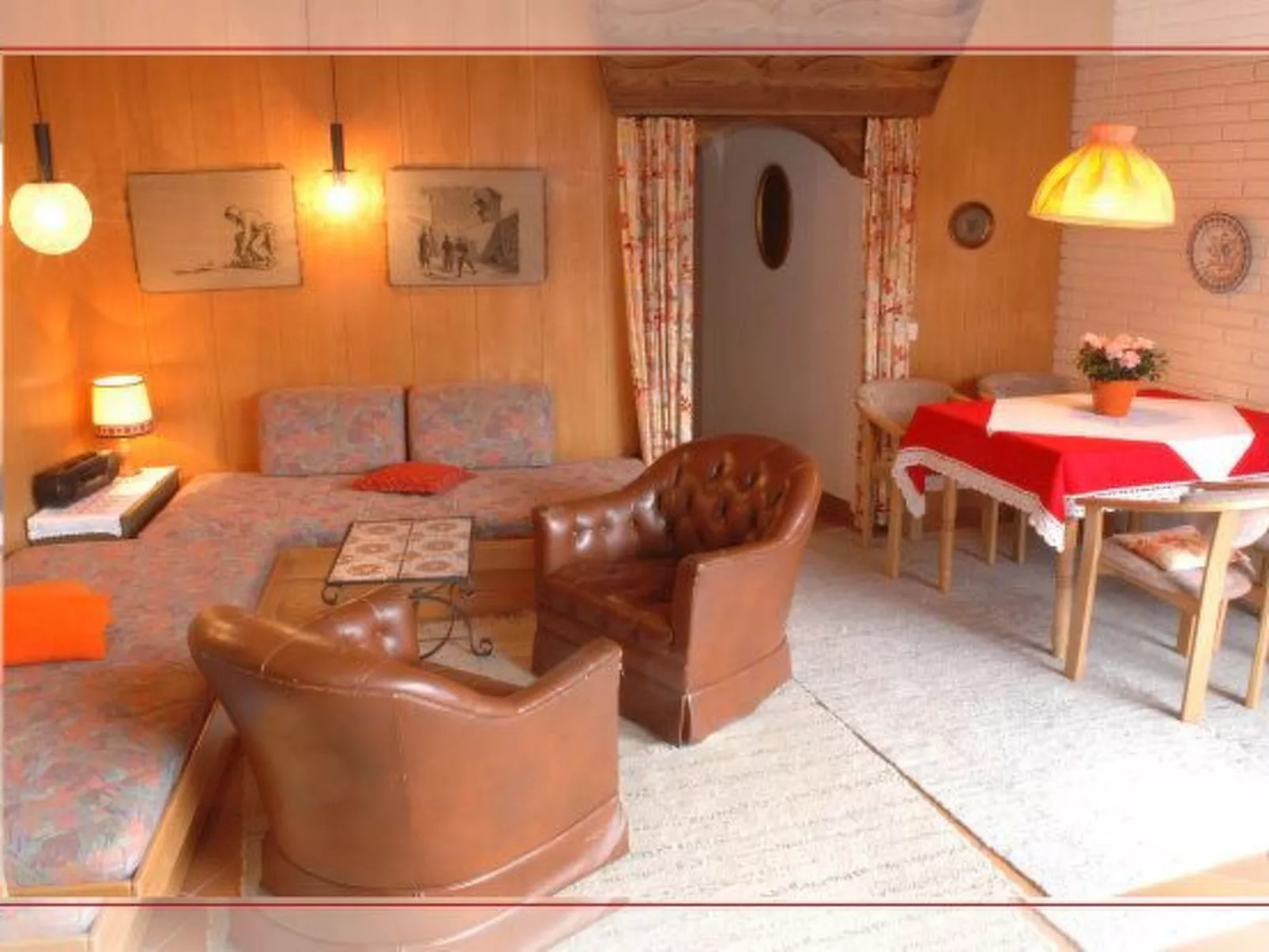 Romantisches Chalet in den Bergen-Image-tags.info