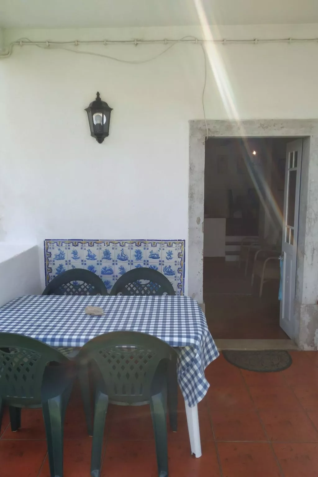 Schöne Wohnung in Azenhas Mar mit großem Garten-Buiten