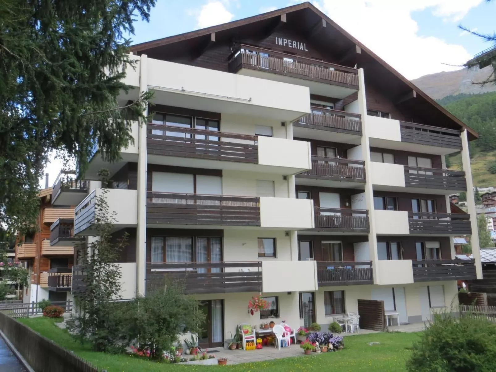 Komfortable Wohnung mit Aussicht-Image-tags.info