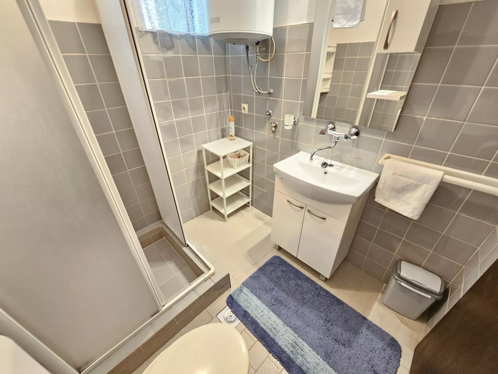 Appartement für 2-3 Personen mit Terrasse-Binnen