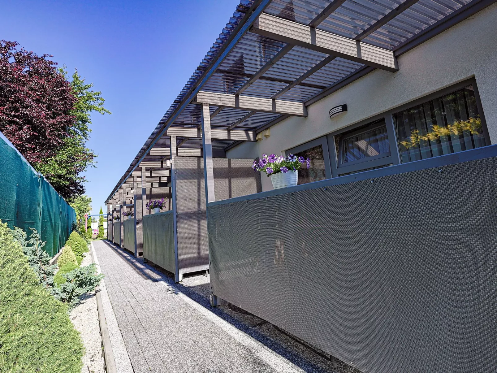 "Aurora 3" mit Terrasse-Buiten