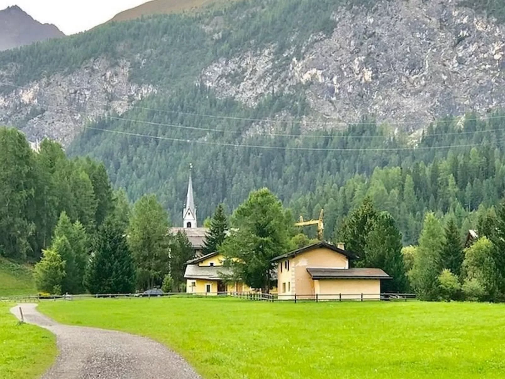 Chesa Ladina-Image-tags.info