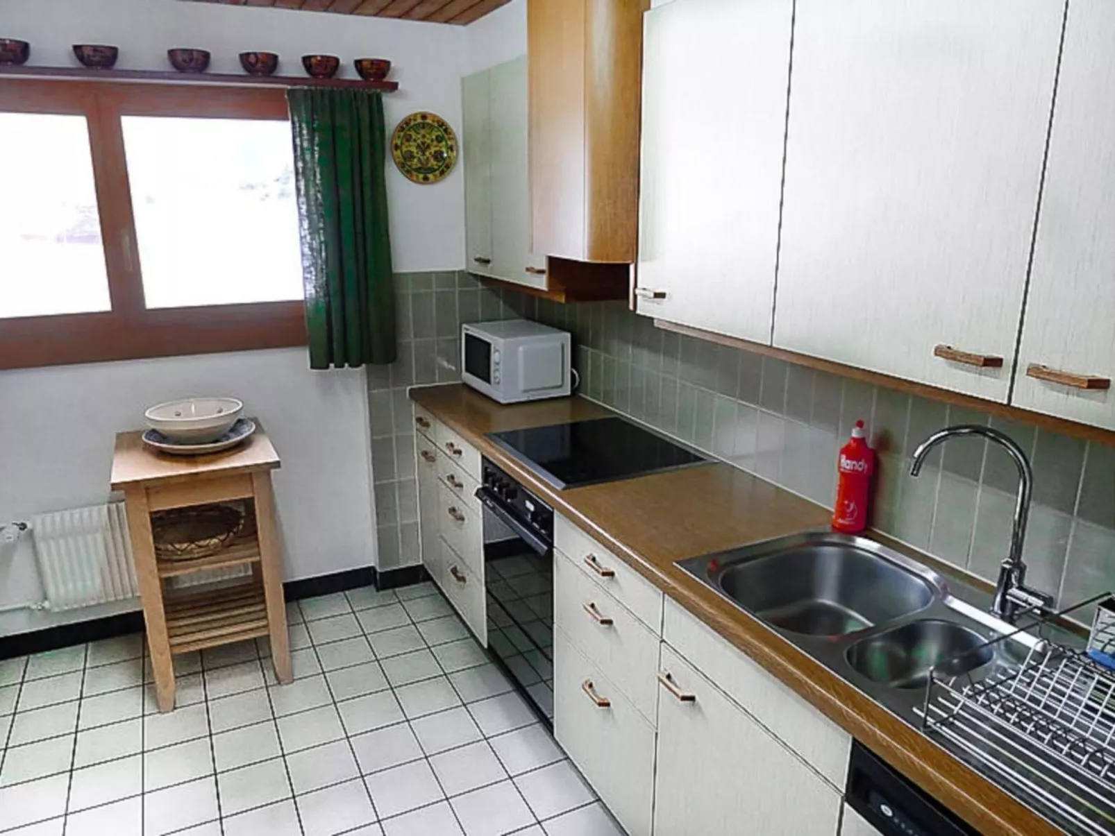 Chalet Halteweidli-Binnen