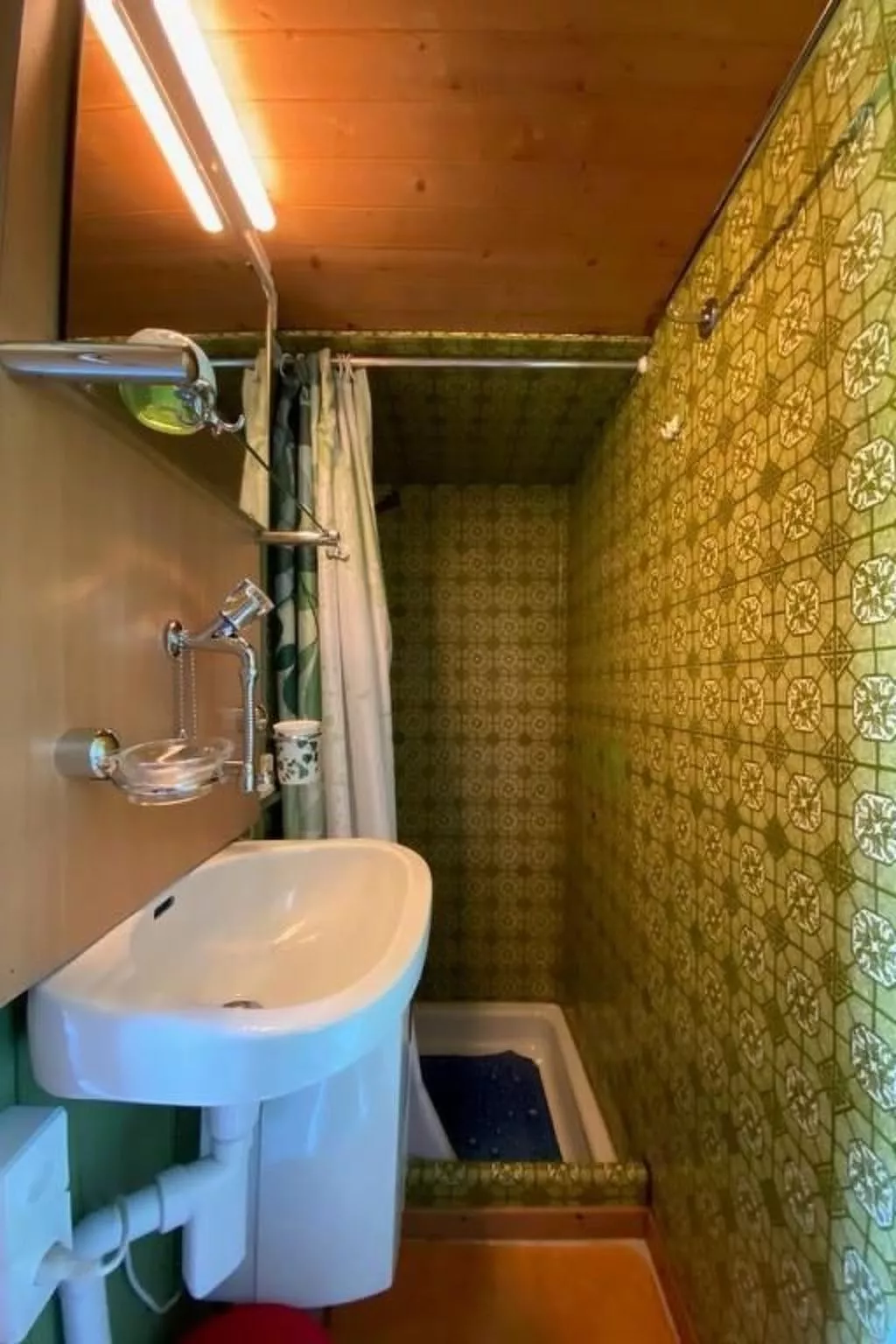 Marcello's Gartenhüsli-Binnen