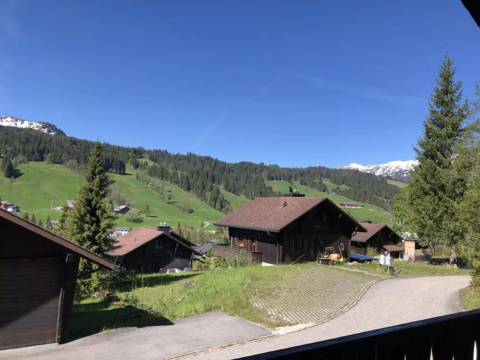 Chalet Schybi-Image-tags.info