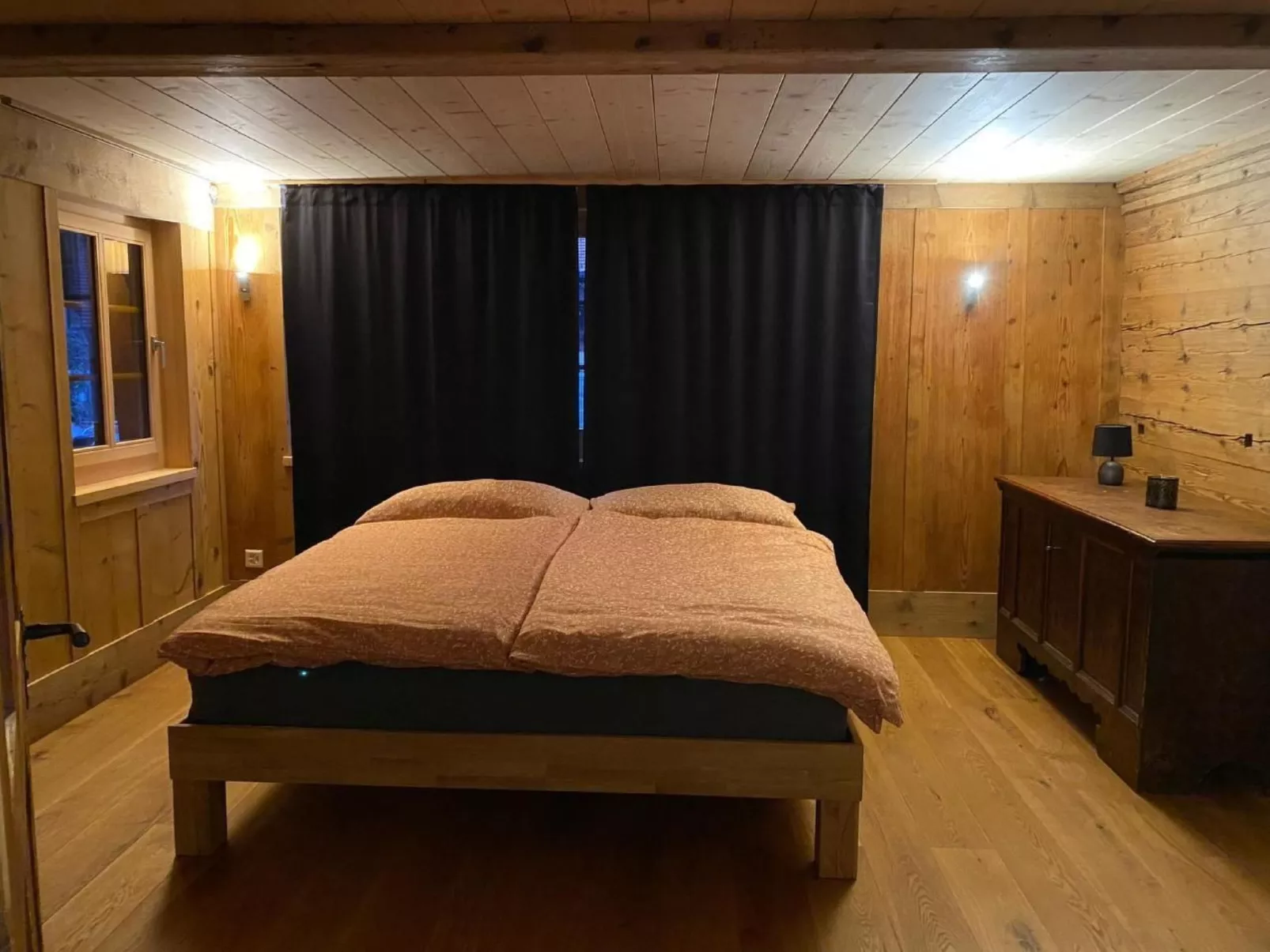 Chalet Brünig mit zwei Wohnungen-Binnen