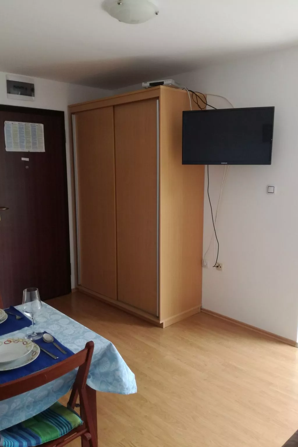 Wohnung mit Balkon-Binnen