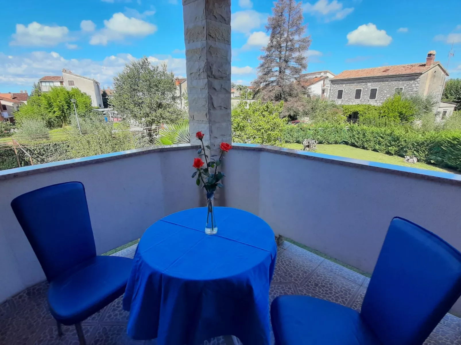 Villa Linet 5.-Buiten