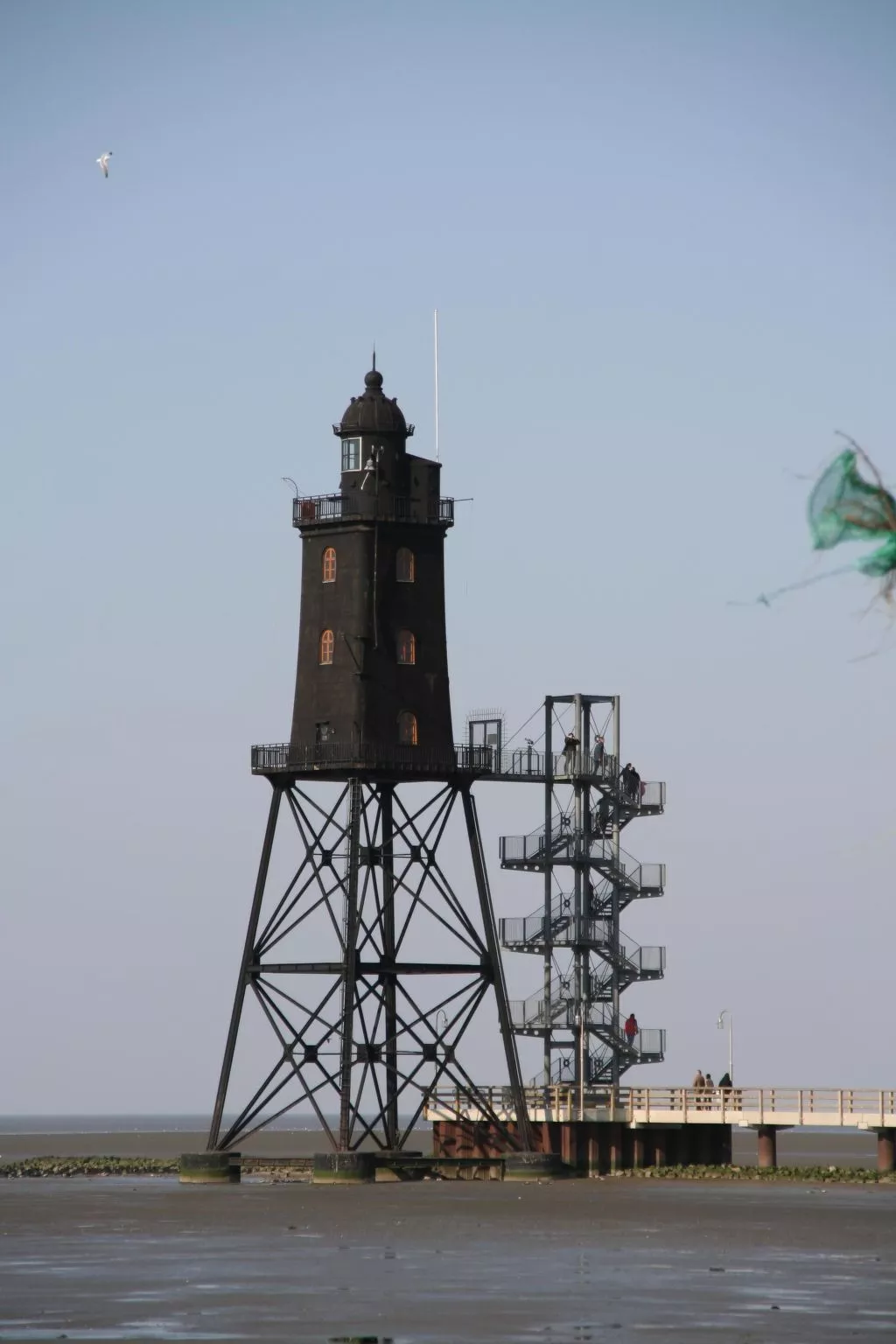 Komfortable Ferienwohnung mit großem Garten-Buiten