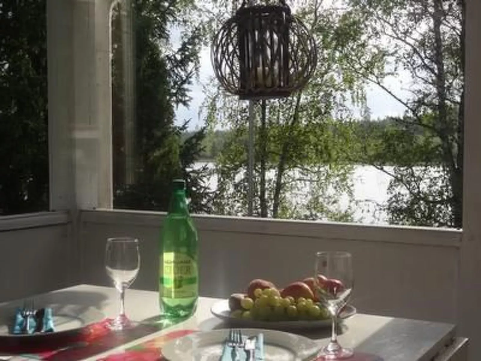 Charmantes Holzferienhaus mit Sauna-Buiten