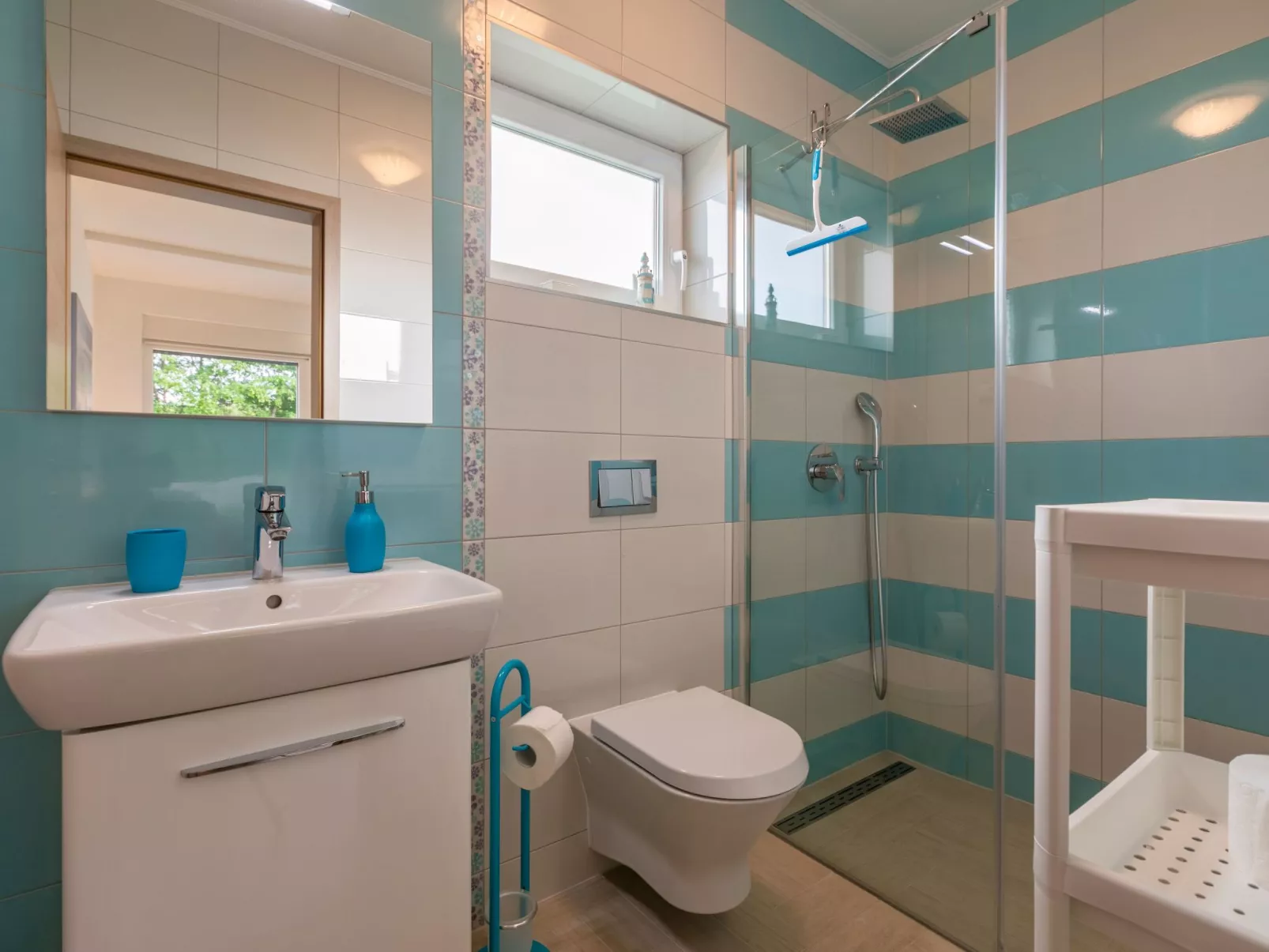 Mit Privatpool für 6 Personen-Binnen