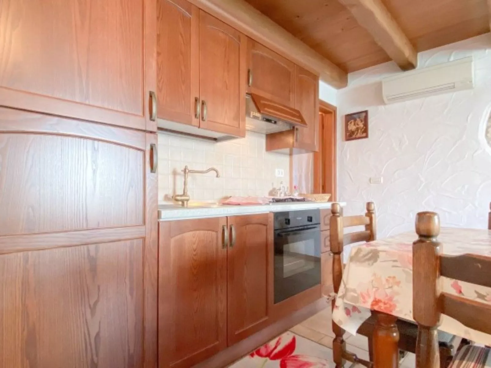 Für 4 Personen ca. 30 m&sup2; in Novigrad, Adriaküste Kroatien (Westküste von I-Binnen