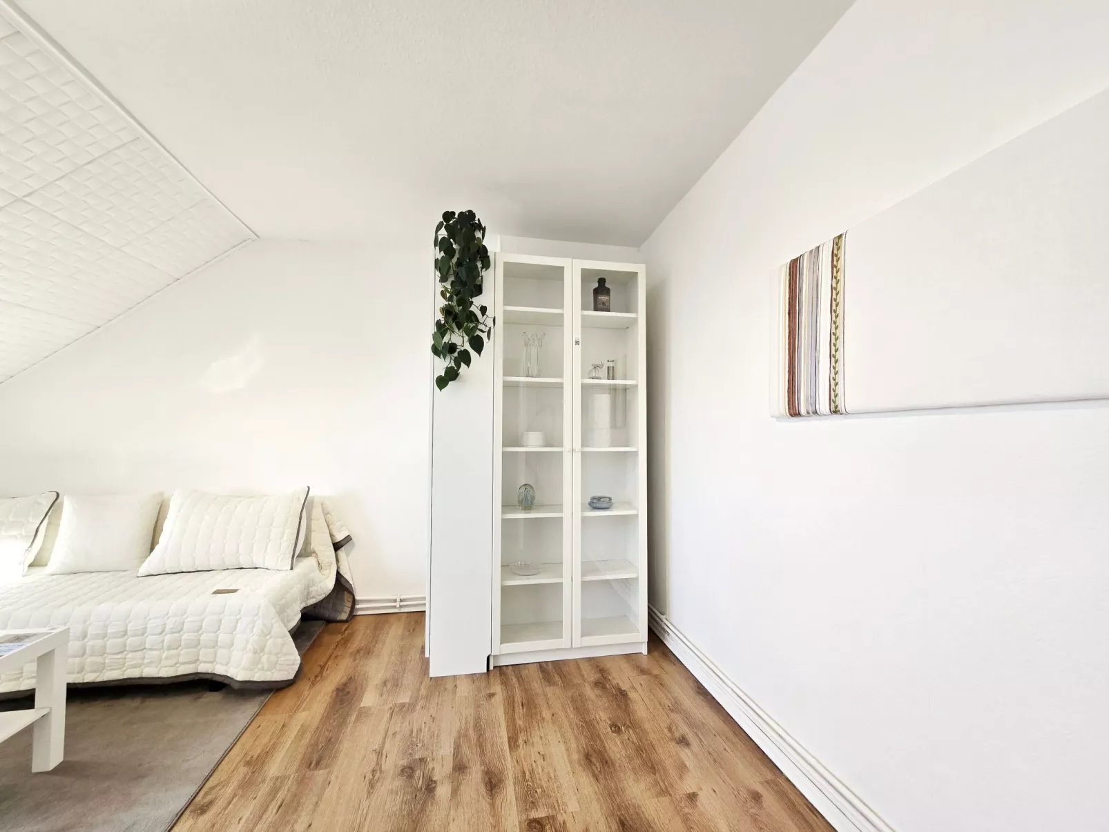 Apartment nähe A1 und Mercedes-Binnen