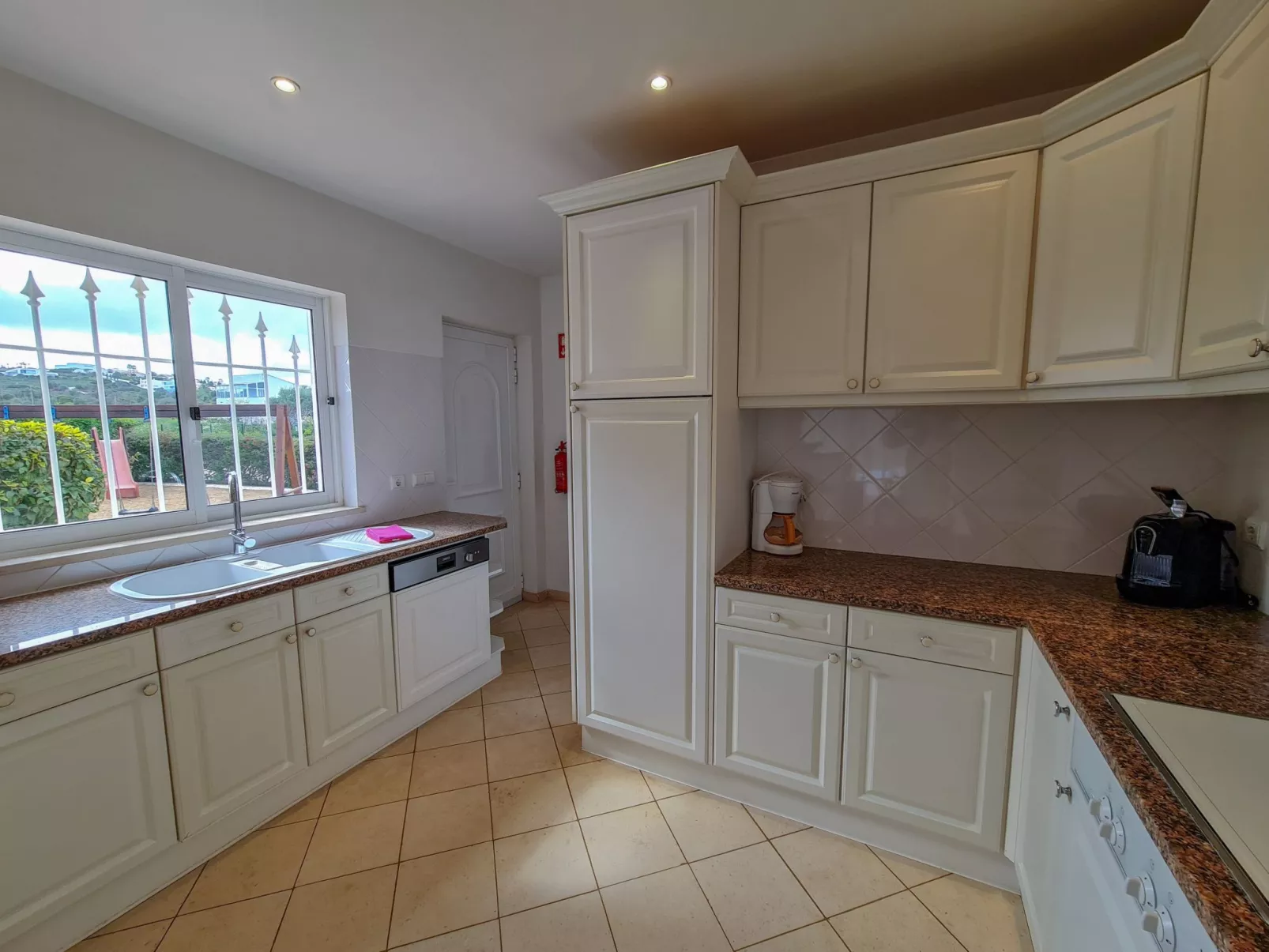 Villa Mar á Vista-Binnen