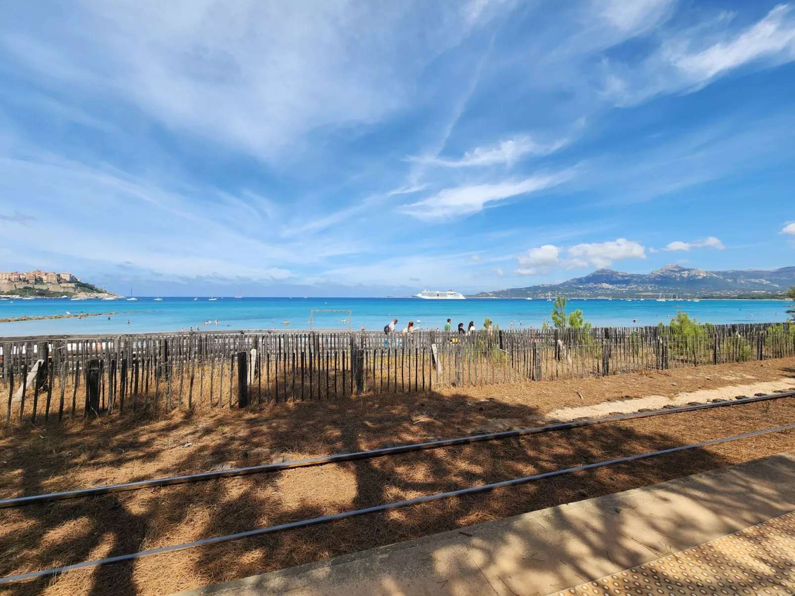 Calvi "Eden Paradisu"-Buiten
