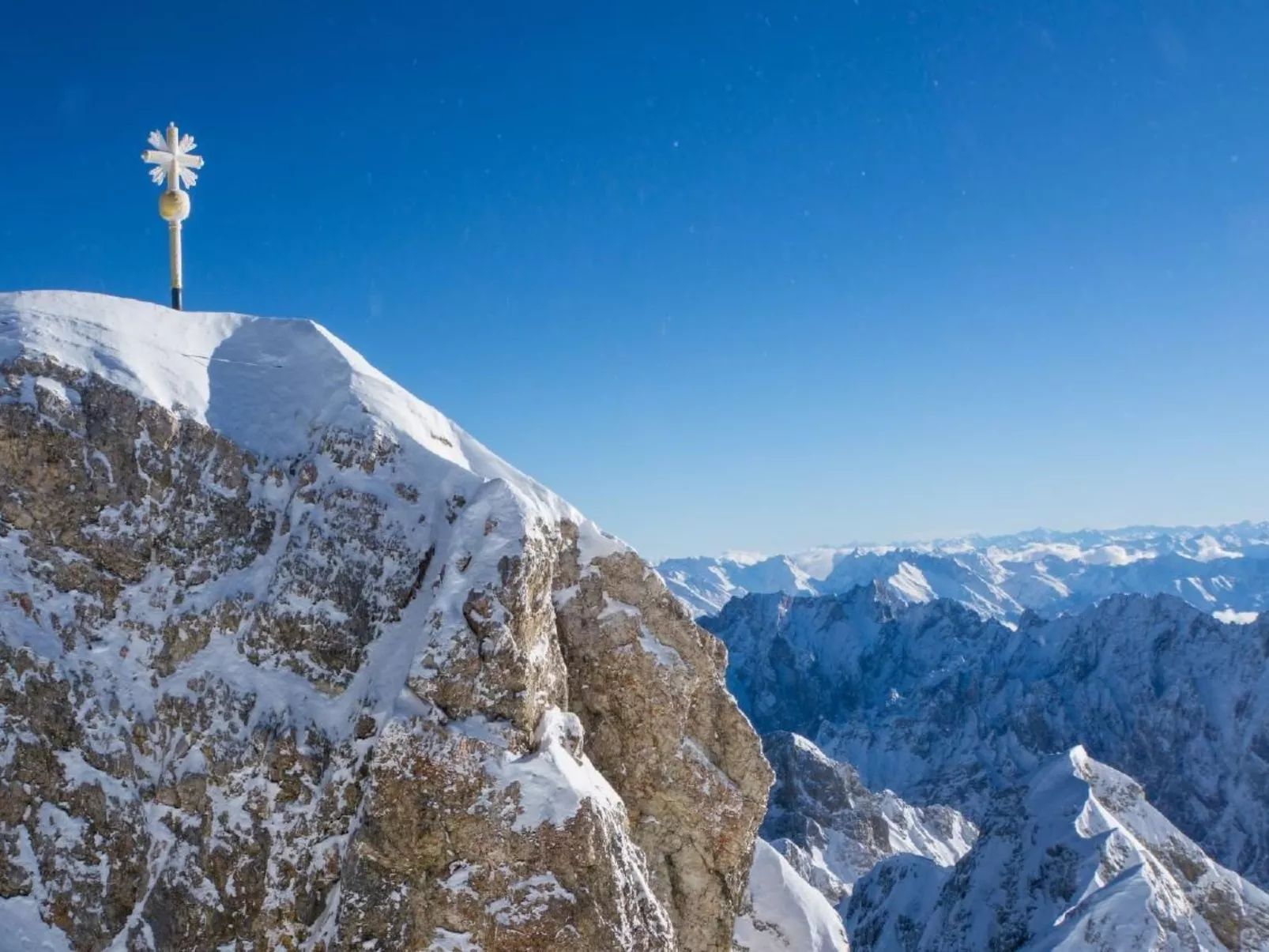 Fewo Zugspitze-Buiten
