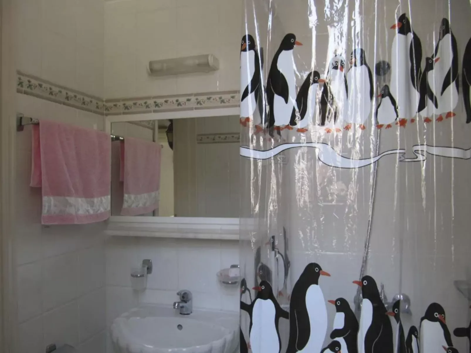 Castellino-Studios-Image-tags.info