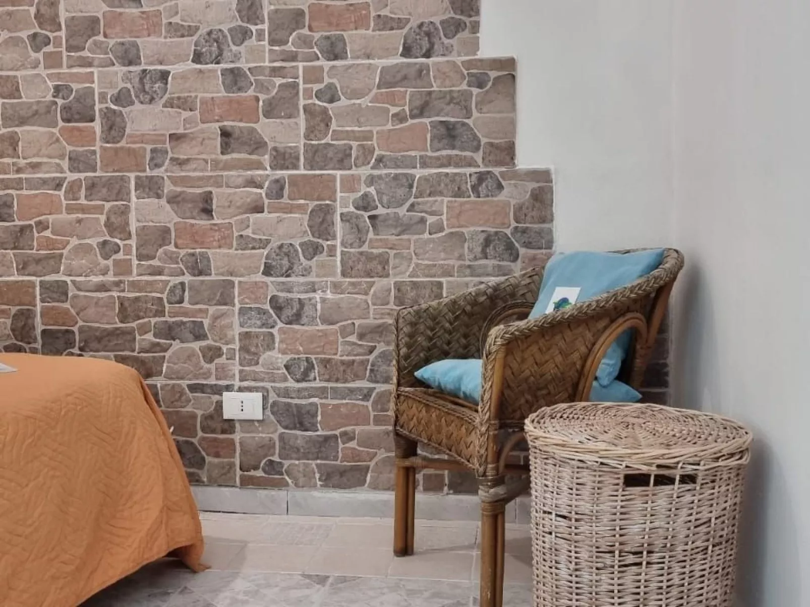 Für 3 Personen ca. 40 m&sup2; in Isola delle Femmine, Sizilien (Nordküste von S-Binnen