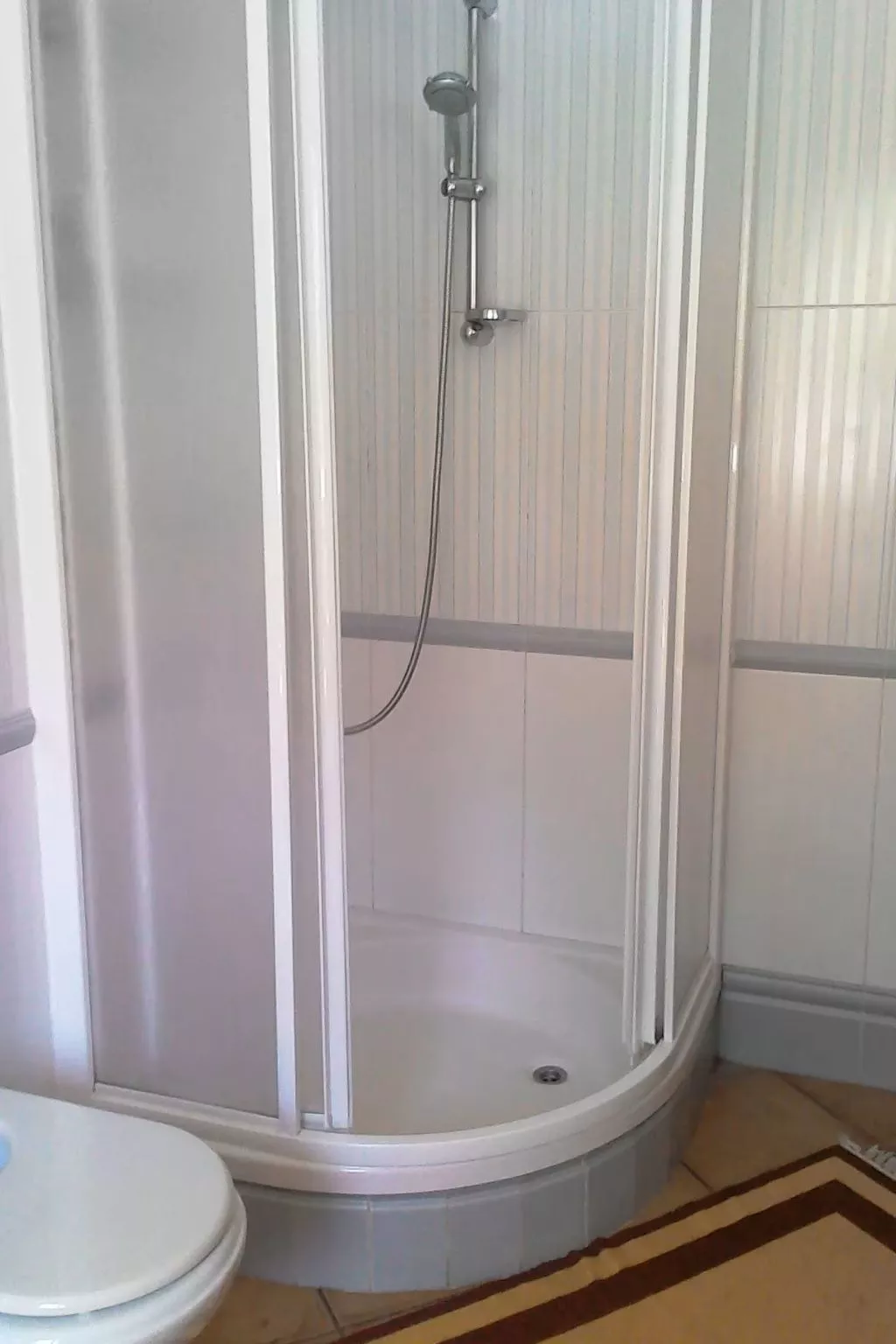 "brigitte" mit Pool-Image-tags.info