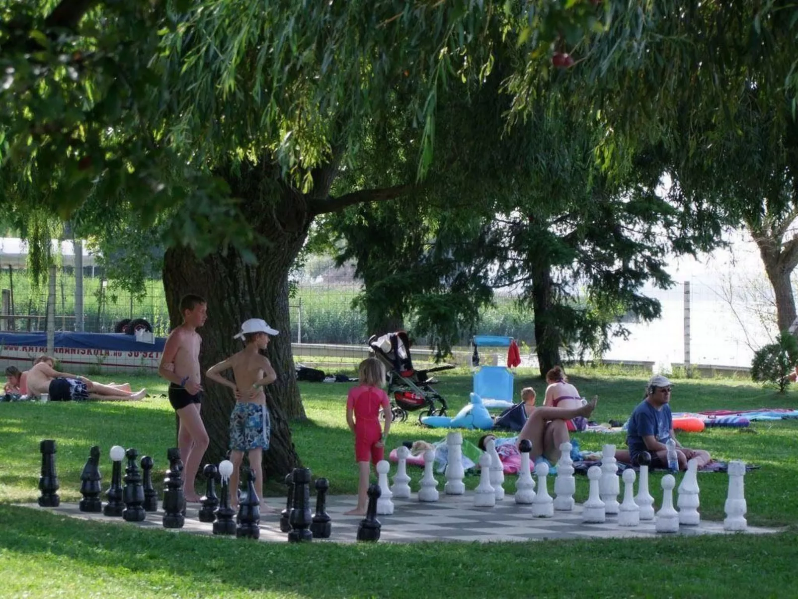 Appartement mit Terrasse-Buiten