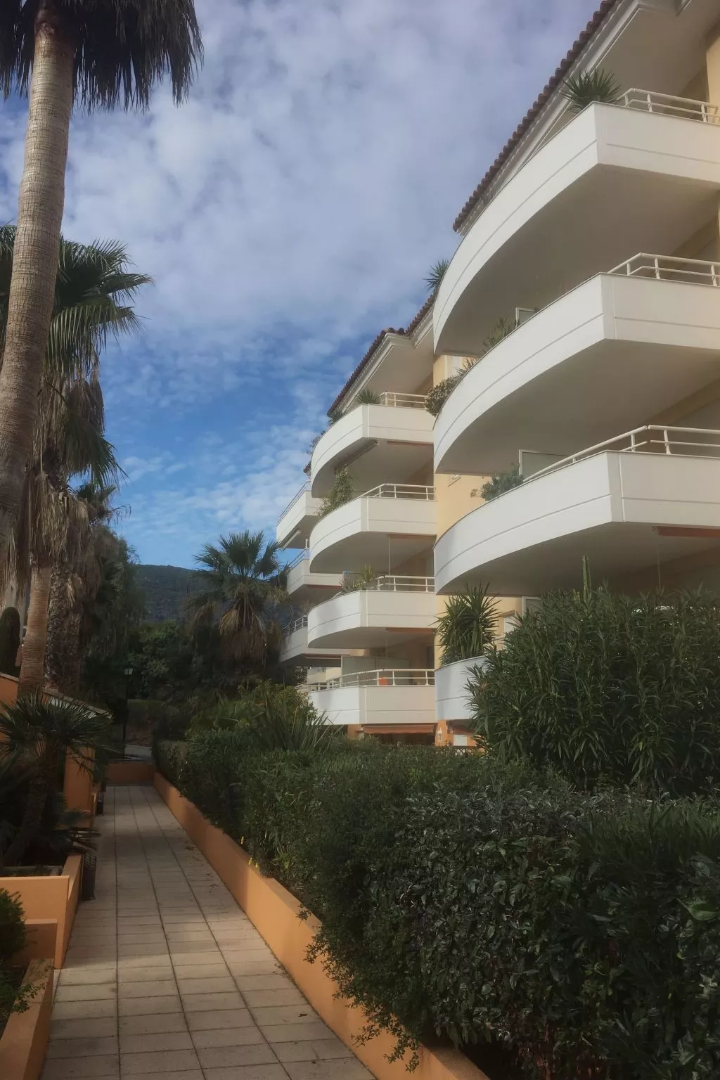 Wohnung mit Terrasse-Buiten