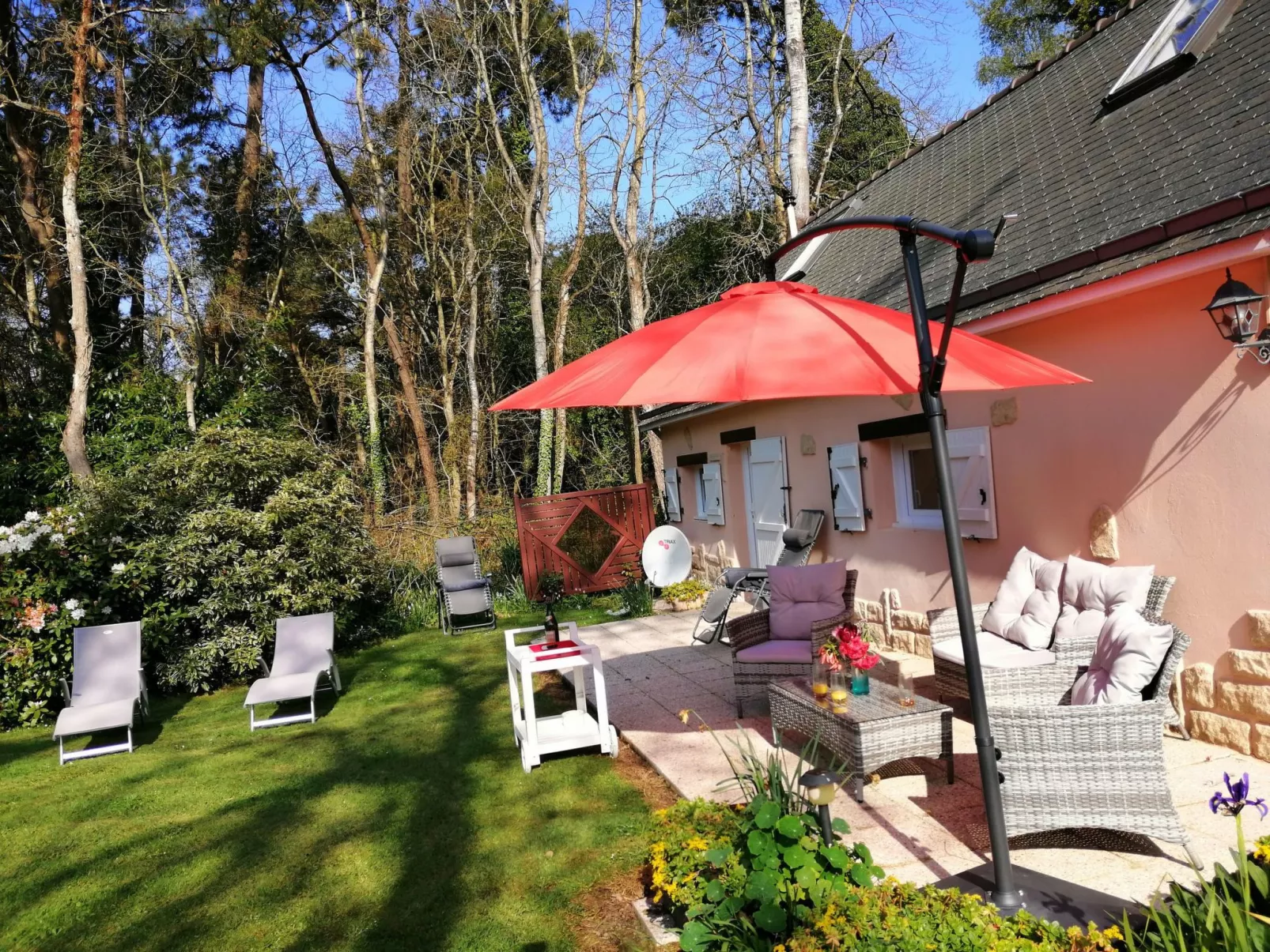 Chalet "gite du bois d'amour" (Hütte des Liebesh-Binnen