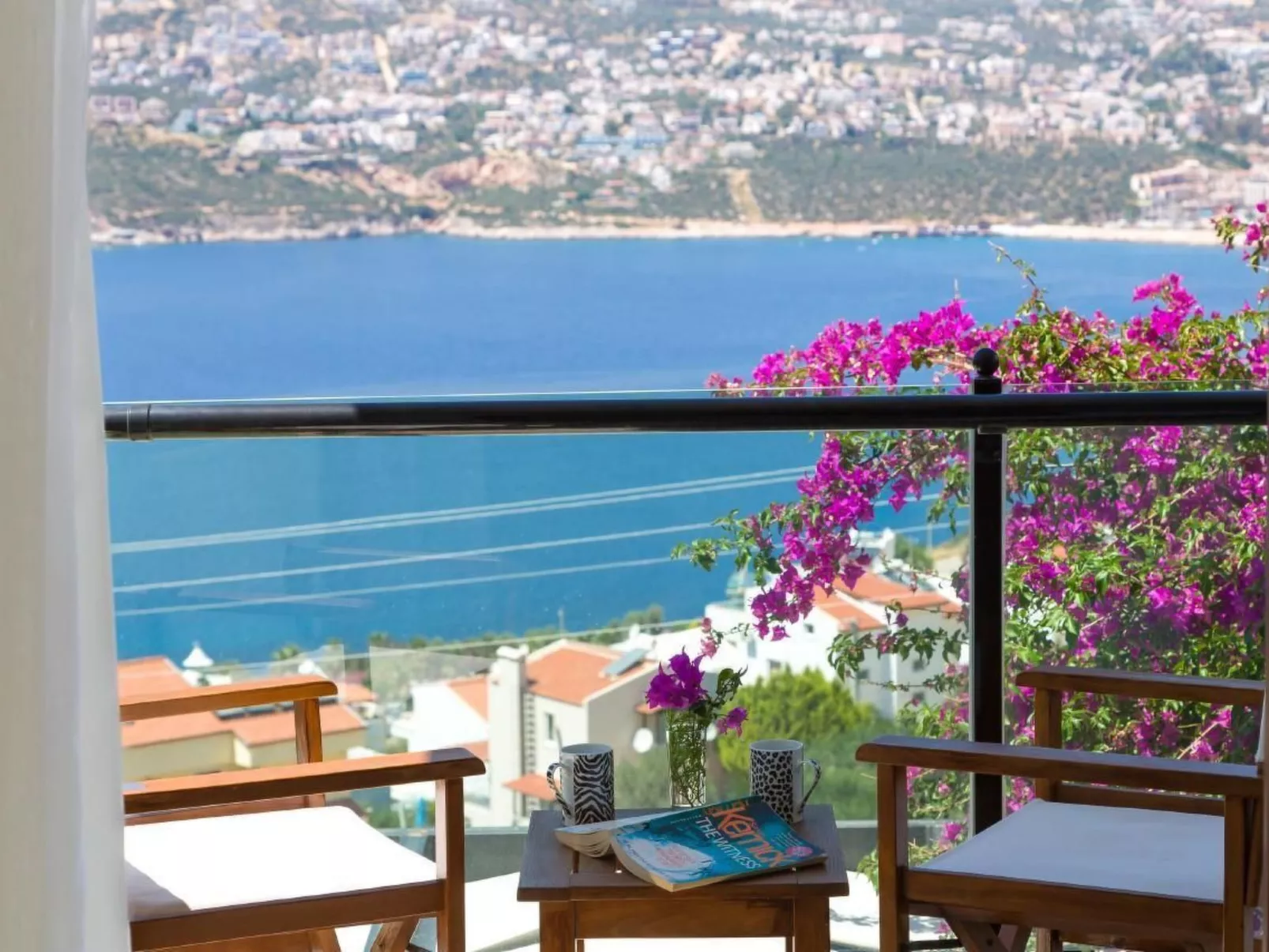 Luxuriöse Villa mit atemberaubendem Meerblick-Buiten