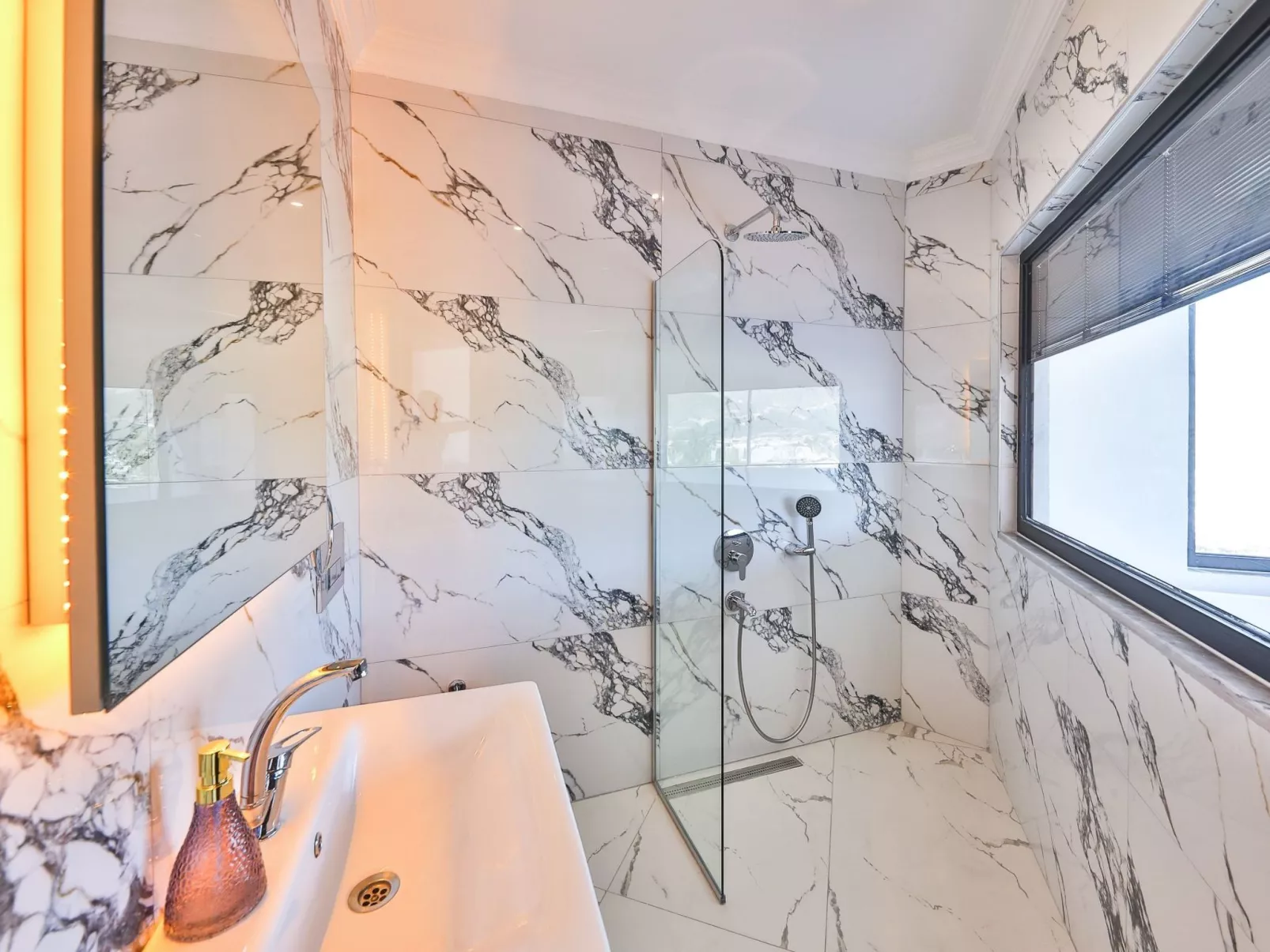 Glass-Image-tags.info