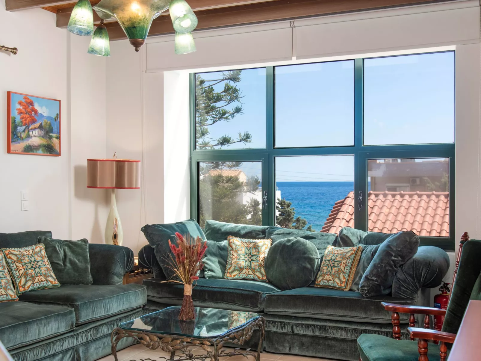 Luxuriöser Villenkomplex mit 14-16 Schlafzimmern in Strandnähe-Image-tags.info