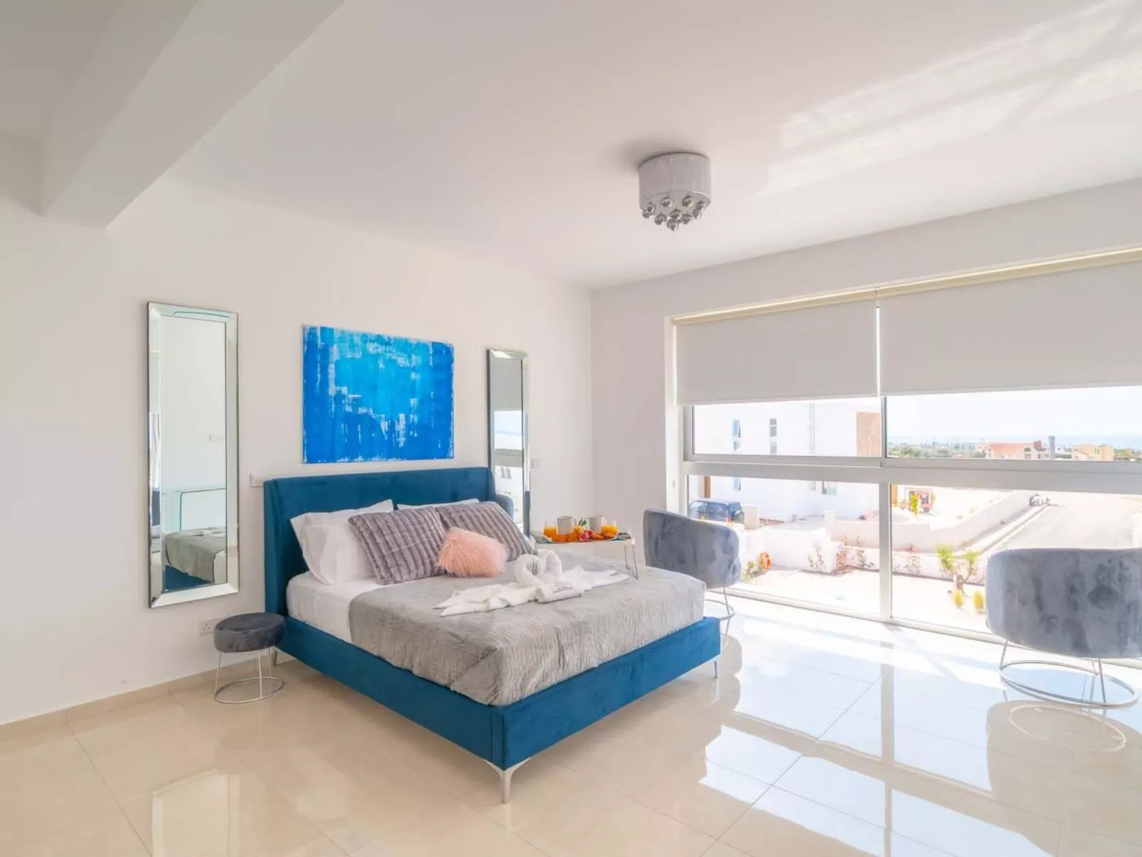 Luxuriöse Villa mit privatem Pool und Whirlpool-Image-tags.info