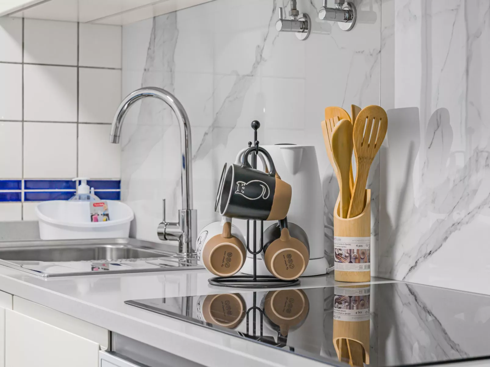 Tulipa Apartment Top-Binnen