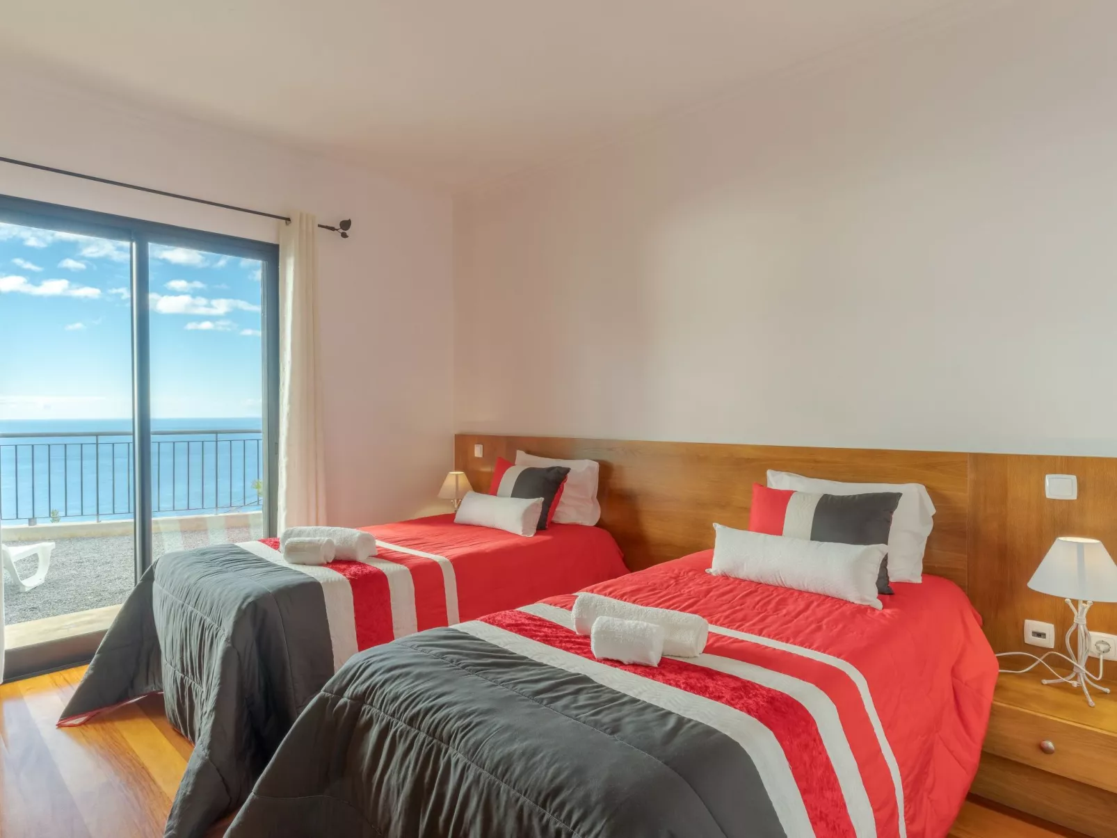 Tabua Meerblick-Binnen