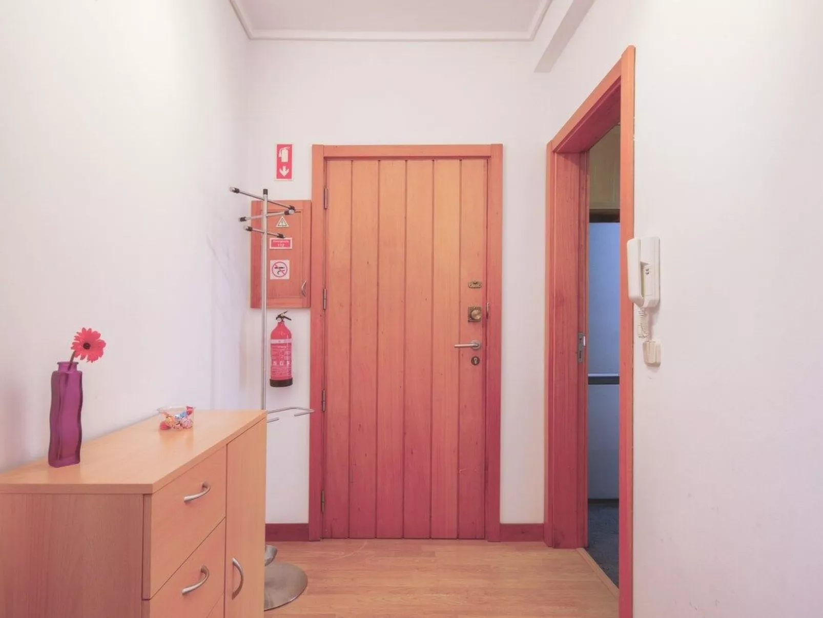 Wohnung mit Terrasse 100m vom Strand entfernt-Binnen