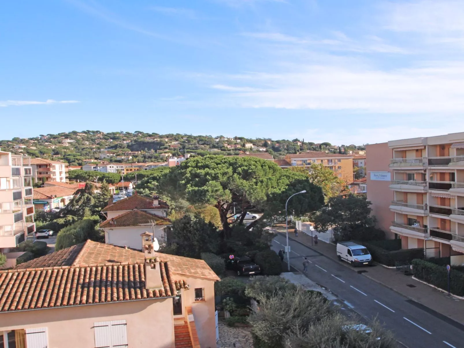 Wohnung für 5 Pers. mit Klimaanlage im Zentrum von Ste Maxime-Buiten