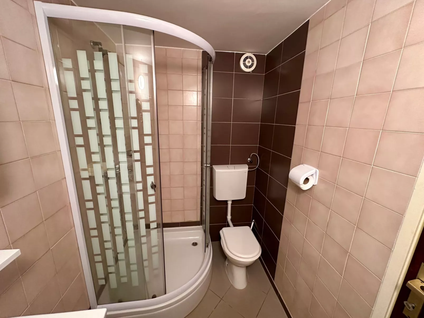 Apartment Car-Binnen