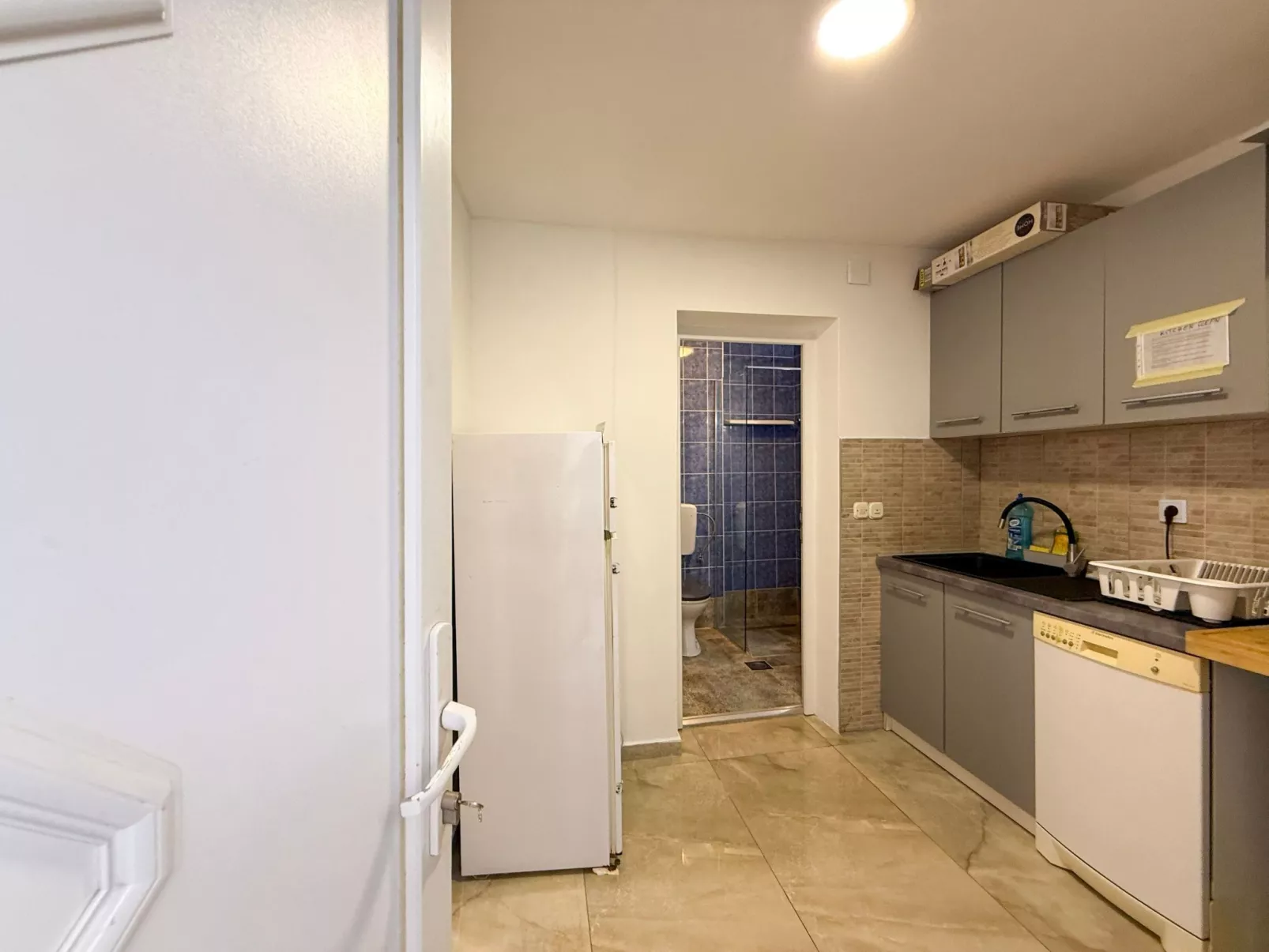 In Vodice mit Terrasse-Binnen