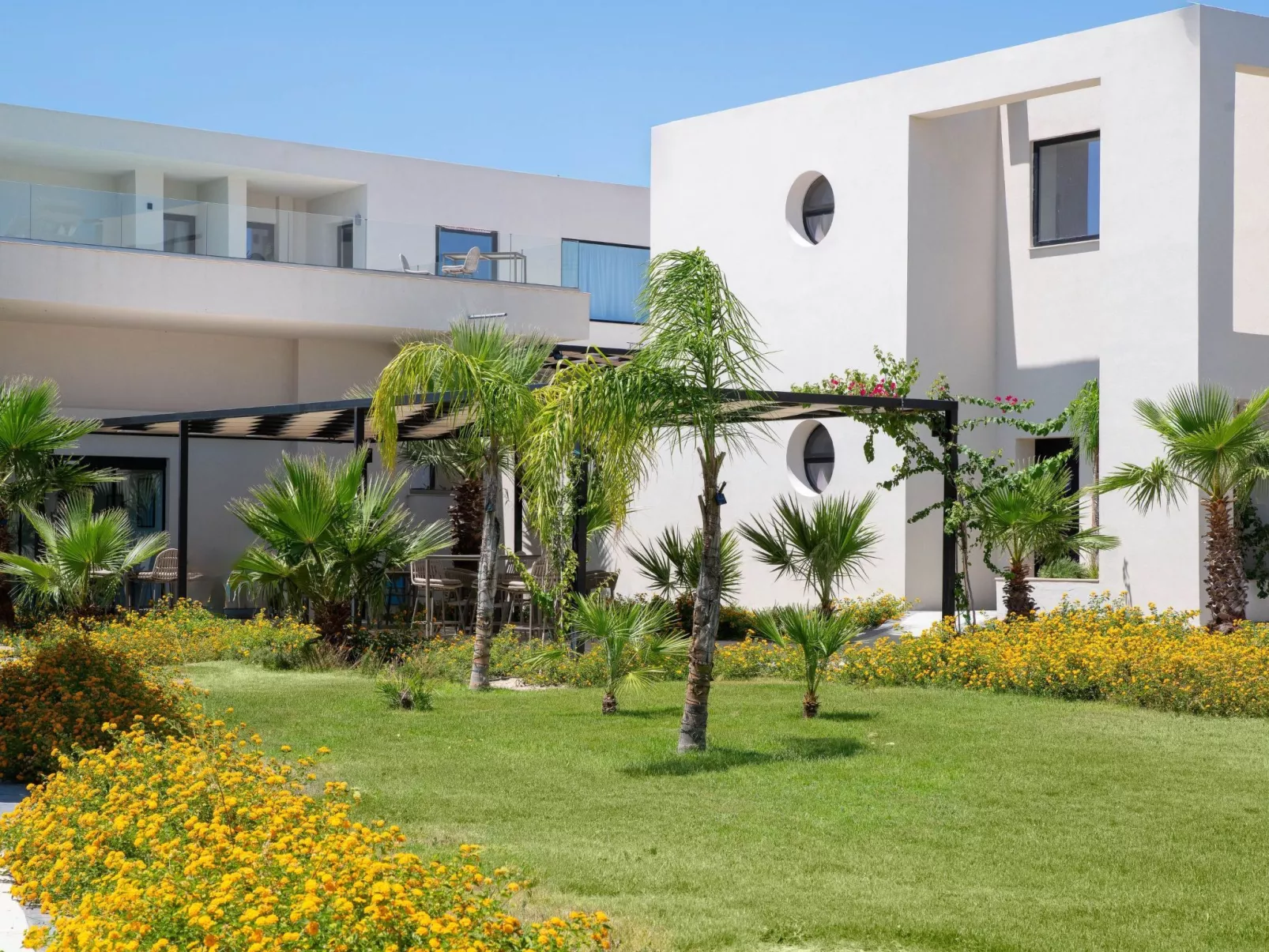 Trapezia Luxus Wohnen -Emerald-Image-tags.info