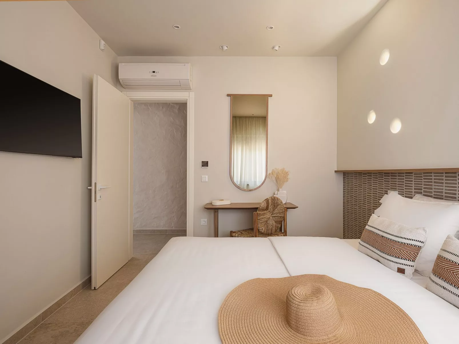 Villa Agali - ''Freier'' beheizter Pool, 70m zum Meer-Image-tags.info