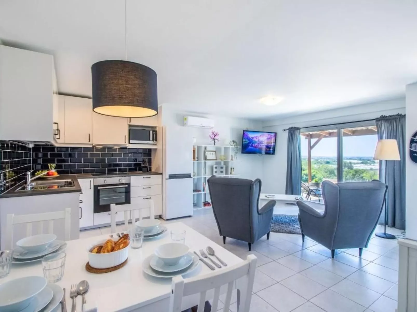 Villa Monte Alegrete-Image-tags.info