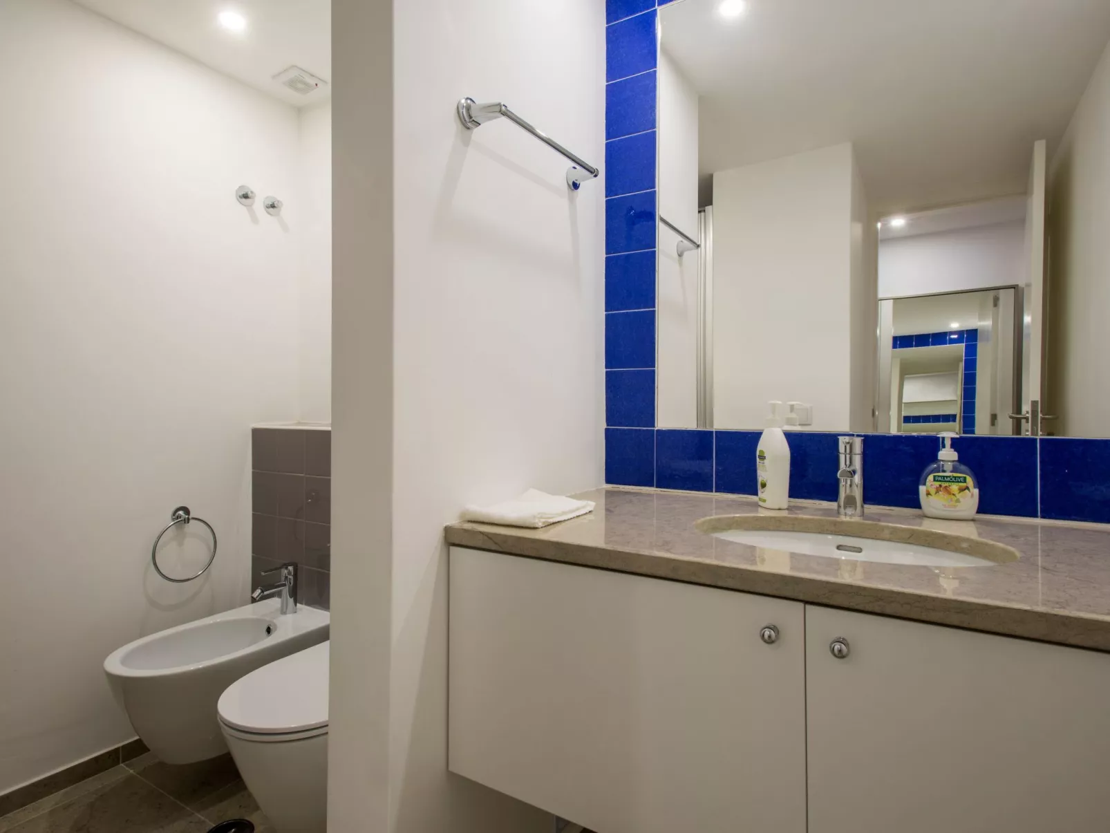 Boutique im Stadtzentrum-Image-tags.info