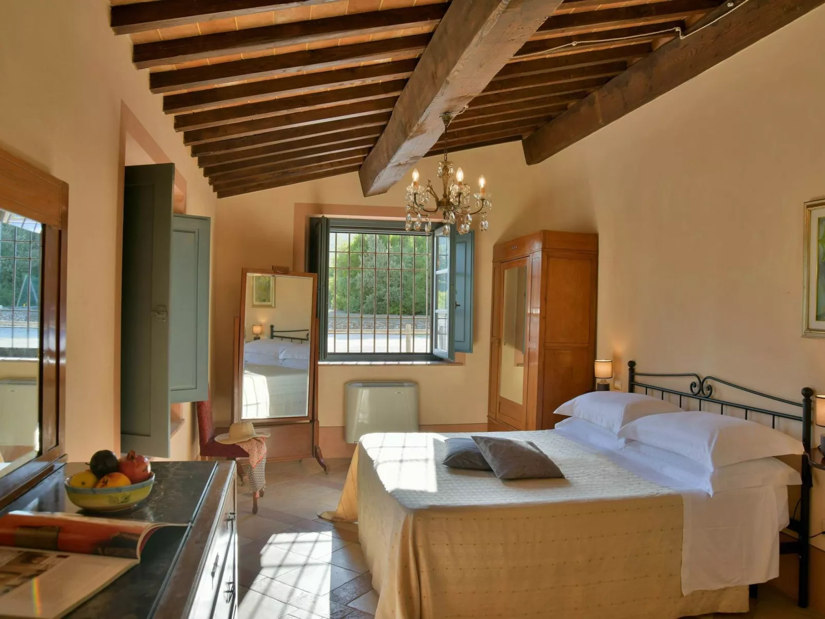 Ferienvilla 'Girasole Leccino'-Binnen